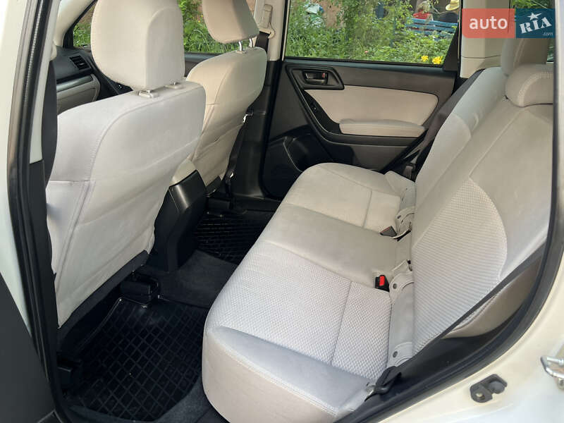 Внедорожник / Кроссовер Subaru Forester 2014 в Бердичеве