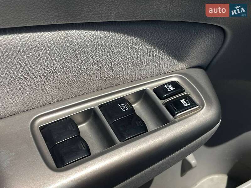 Внедорожник / Кроссовер Subaru Forester 2009 в Одессе