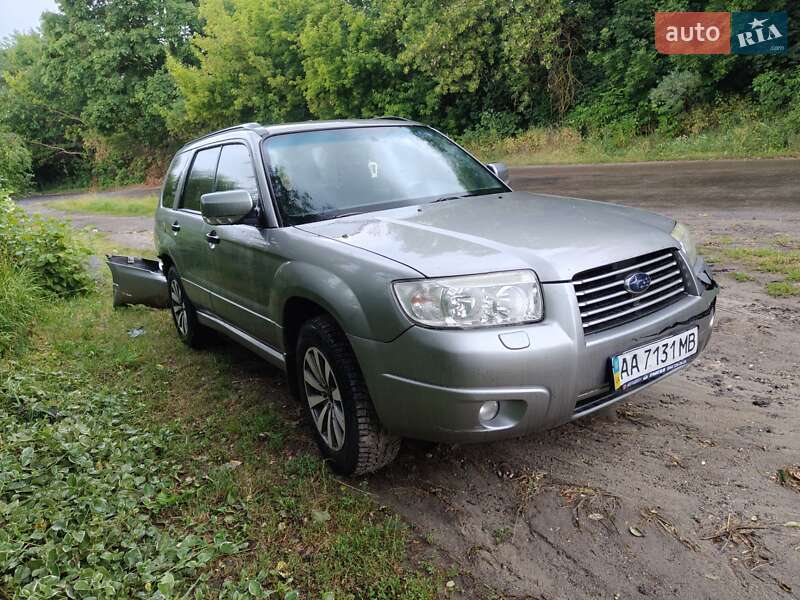 Внедорожник / Кроссовер Subaru Forester 2007 в Остроге