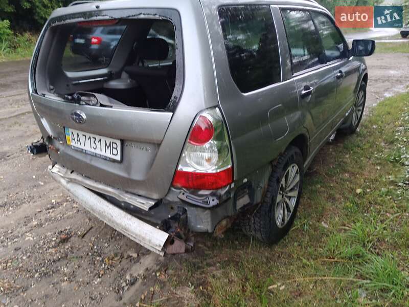 Внедорожник / Кроссовер Subaru Forester 2007 в Остроге