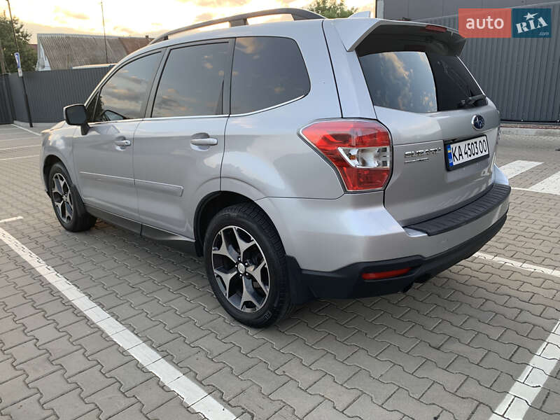 Внедорожник / Кроссовер Subaru Forester 2016 в Борисполе
