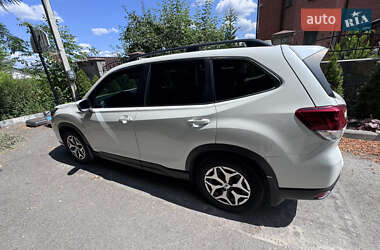 Внедорожник / Кроссовер Subaru Forester 2019 в 