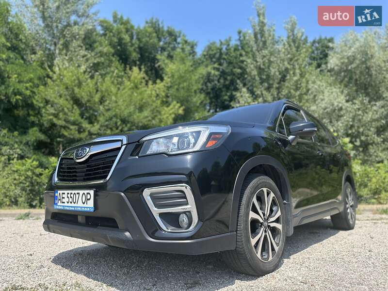 Внедорожник / Кроссовер Subaru Forester 2020 в Днепре