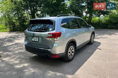 Внедорожник / Кроссовер Subaru Forester 2020 в 