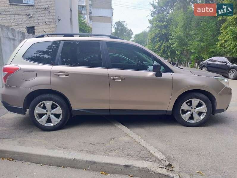 Subaru Forester 2014