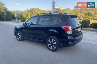 Внедорожник / Кроссовер Subaru Forester 2016 в 