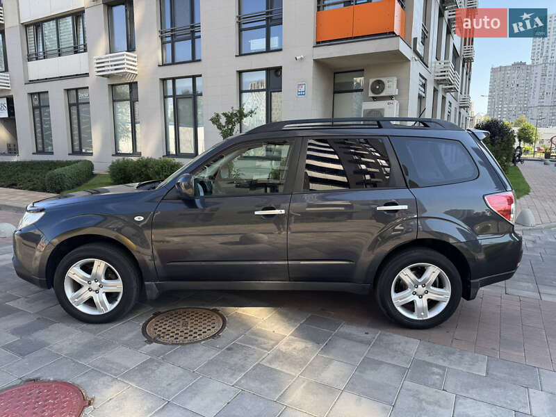 Внедорожник / Кроссовер Subaru Forester 2008 в Киеве