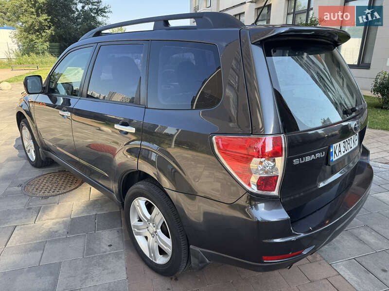 Внедорожник / Кроссовер Subaru Forester 2008 в Киеве