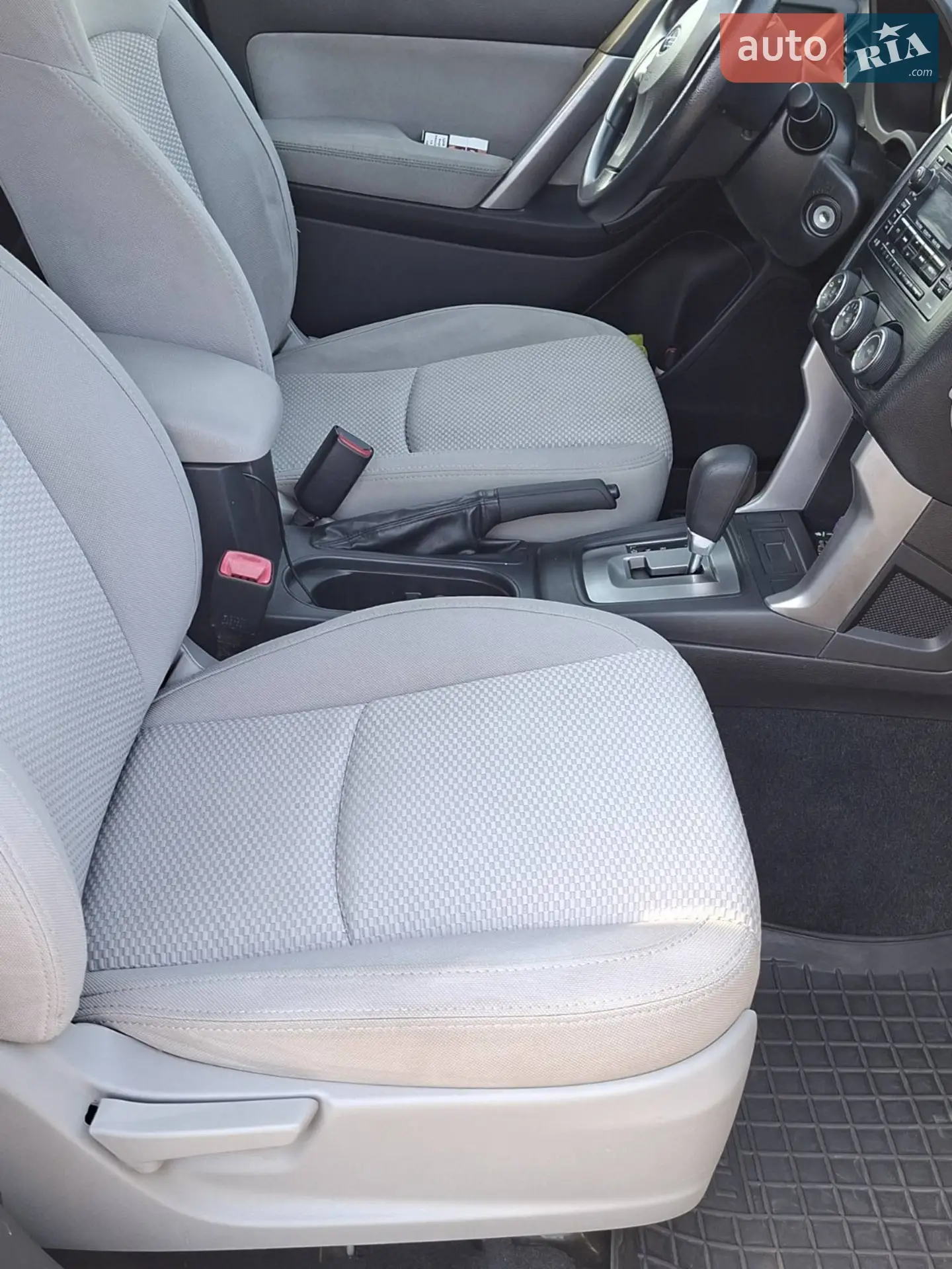 2013 Subaru Forester - мініатюра 16
