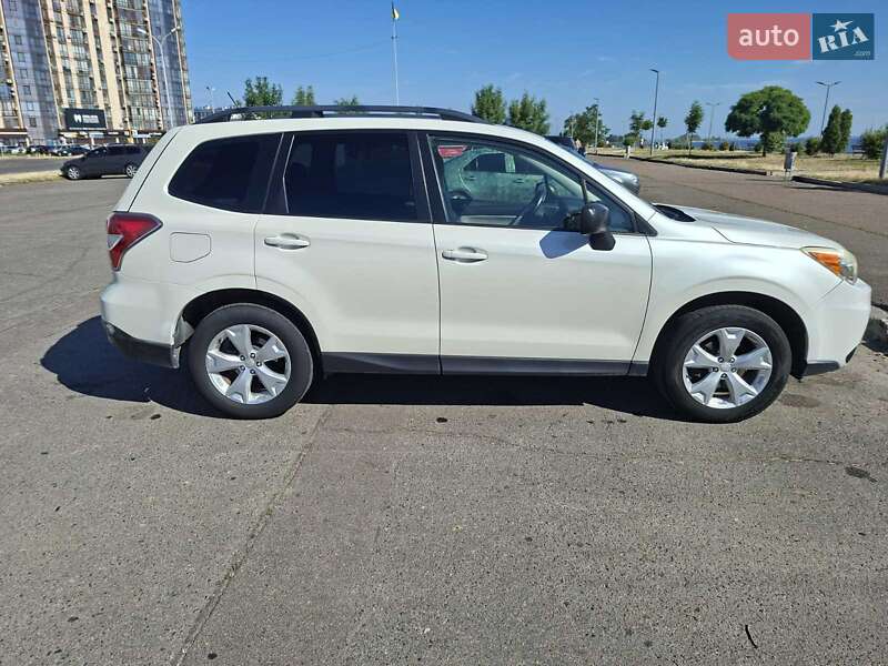 Позашляховик / Кросовер Subaru Forester 2013 в Черкасах