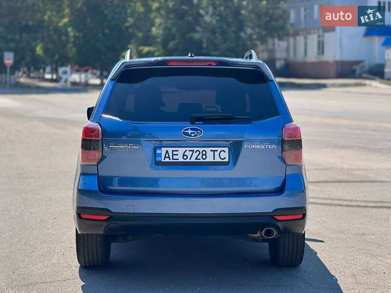 Внедорожник / Кроссовер Subaru Forester 2014 в Днепре
