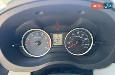 Внедорожник / Кроссовер Subaru Forester 2014 в 