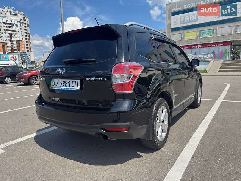 Внедорожник / Кроссовер Subaru Forester 2014 в Харькове
