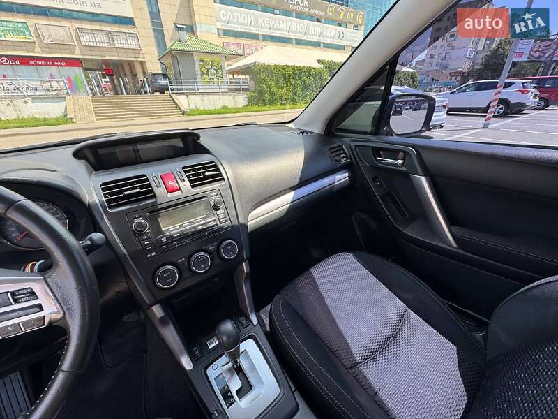 Внедорожник / Кроссовер Subaru Forester 2014 в Харькове