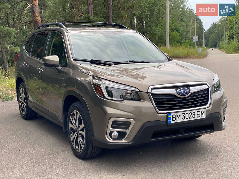 Внедорожник / Кроссовер Subaru Forester 2021 в Киеве