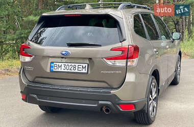 Внедорожник / Кроссовер Subaru Forester 2021 в 