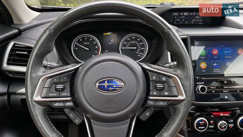 Внедорожник / Кроссовер Subaru Forester 2021 в Киеве