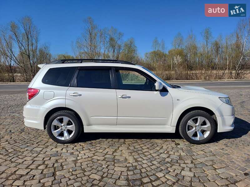 Внедорожник / Кроссовер Subaru Forester 2010 в Одессе