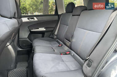 Внедорожник / Кроссовер Subaru Forester 2009 в 