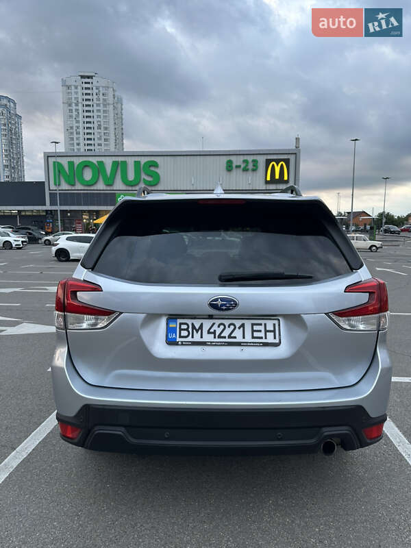 Внедорожник / Кроссовер Subaru Forester 2019 в Киеве