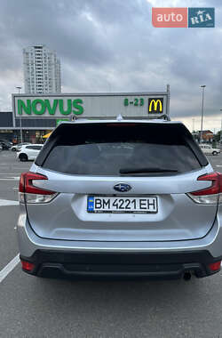 Внедорожник / Кроссовер Subaru Forester 2019 в 