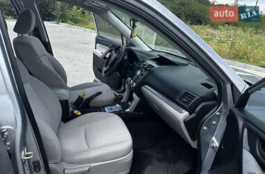 Внедорожник / Кроссовер Subaru Forester 2014 в 