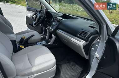Внедорожник / Кроссовер Subaru Forester 2014 в 