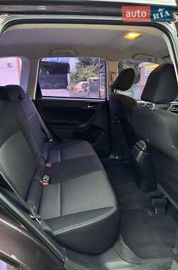 Внедорожник / Кроссовер Subaru Forester 2013 в 