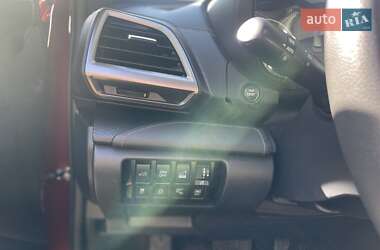 Внедорожник / Кроссовер Subaru Forester 2018 в 