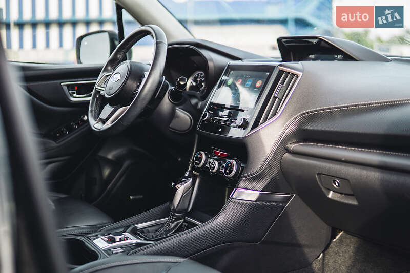 Внедорожник / Кроссовер Subaru Forester 2019 в Ровно