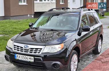 Внедорожник / Кроссовер Subaru Forester 2010 в 