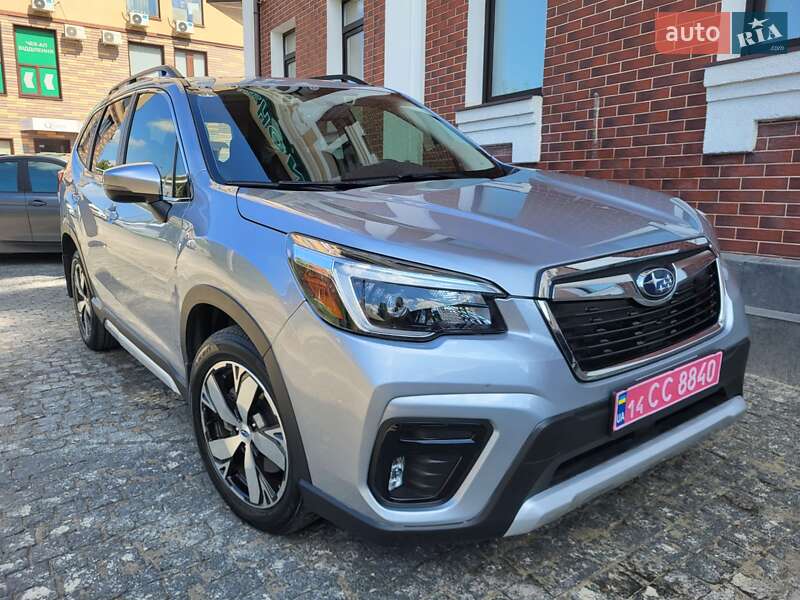 Внедорожник / Кроссовер Subaru Forester 2019 в Харькове