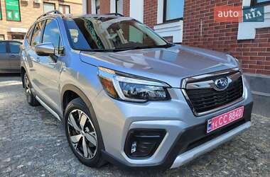Позашляховик / Кросовер Subaru Forester 2019 в 