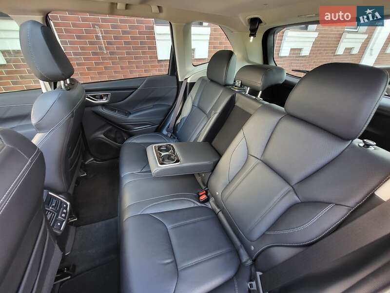 Внедорожник / Кроссовер Subaru Forester 2019 в Харькове
