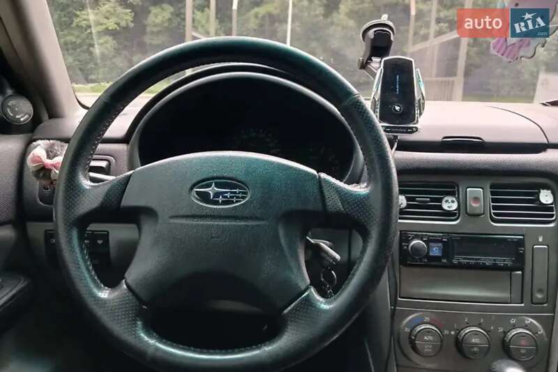 Внедорожник / Кроссовер Subaru Forester 2003 в Киеве