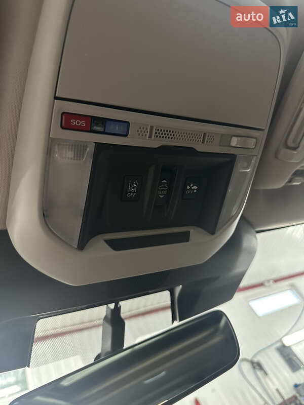 Внедорожник / Кроссовер Subaru Forester 2023 в Киеве