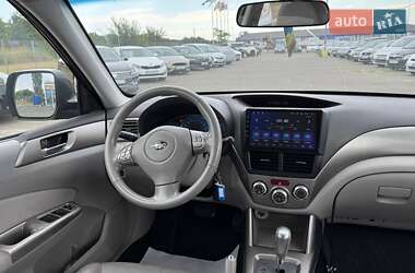 Внедорожник / Кроссовер Subaru Forester 2009 в 