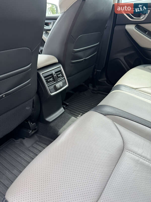 Позашляховик / Кросовер Subaru Forester 2021 в Дніпрі