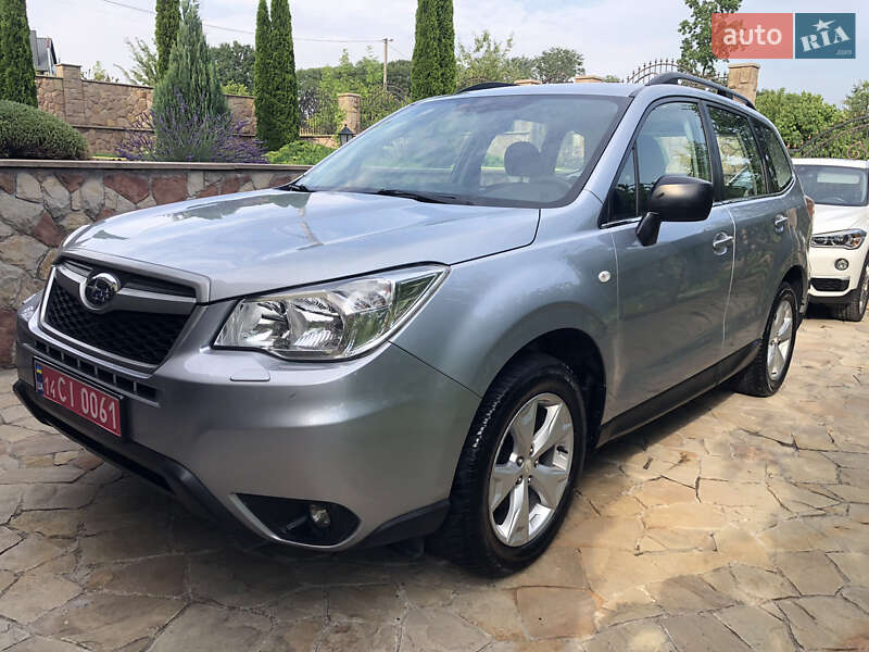 Subaru Forester 2015
