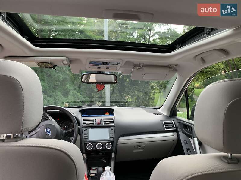 Внедорожник / Кроссовер Subaru Forester 2015 в Львове