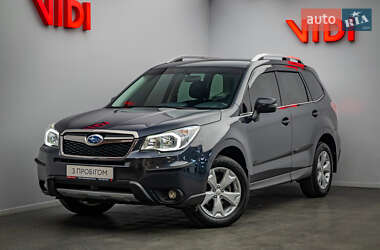 Позашляховик / Кросовер Subaru Forester 2015 в Києві