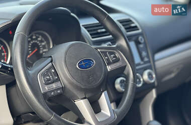 Внедорожник / Кроссовер Subaru Forester 2016 в 