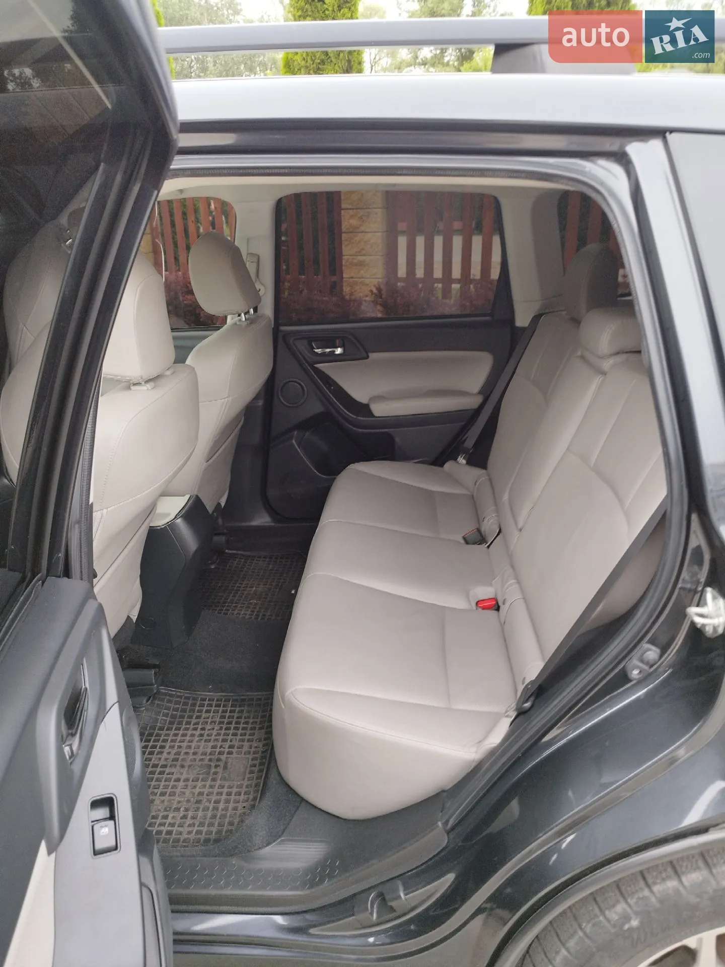 2015 Subaru Forester - мініатюра 16