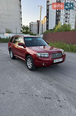 Позашляховик / Кросовер Subaru Forester 2006 в Києві