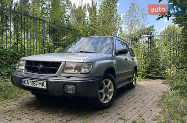 Внедорожник / Кроссовер Subaru Forester 1998 в Киеве