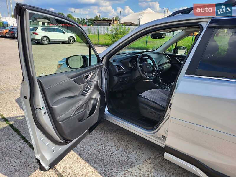 Позашляховик / Кросовер Subaru Forester 2018 в Києві фото 5 Позашляховик / Кросовер Subaru Forester 2018 в Києві