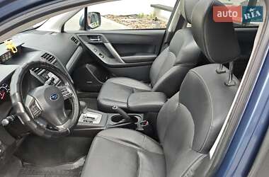 Внедорожник / Кроссовер Subaru Forester 2013 в 
