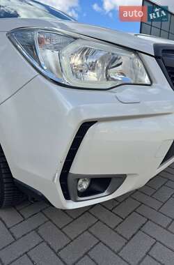Внедорожник / Кроссовер Subaru Forester 2013 в 