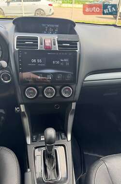 Внедорожник / Кроссовер Subaru Forester 2013 в 