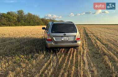 Внедорожник / Кроссовер Subaru Forester 2006 в 